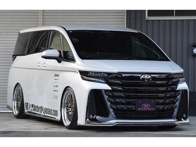 ヴェルファイア Ｚ　プレミア　バタフライシステムエアロパーツ　ＷＯＲＫ２１インチホイール　ＮＩＴＴＯ２１インチタイヤ　アクシスパーフェクトダンパー車高調　ＦＲキャンバーボルト　純正部品　ディーラー保証（3枚目）