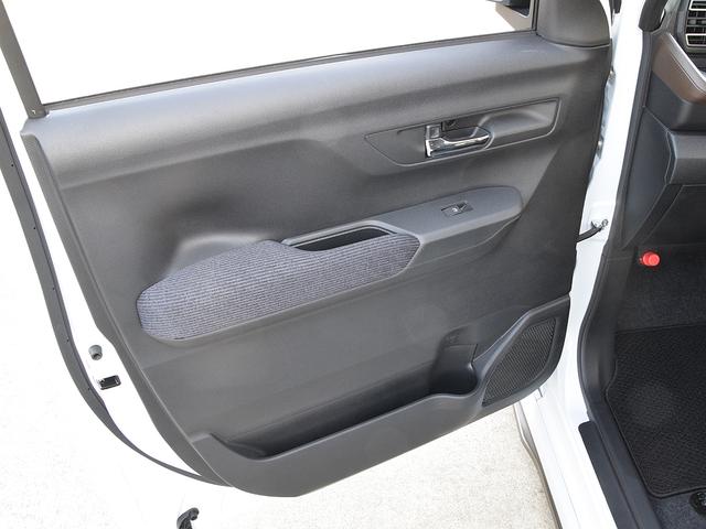 ムーヴ ＲＳ　バタフライシステムエアロパーツ・ファイナルコネクション新品車高調・ＷＯＲＫ　エモーション１６インチ新品アルミホイール・新品ＬＵＣＣＩＮＩタイヤ・純正９インチディスプレィオーディオ・左右シートシーター（32枚目）