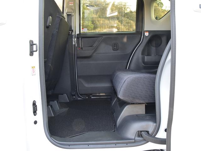 ムーヴ ＲＳ　バタフライシステムエアロパーツ・ファイナルコネクション新品車高調・ＷＯＲＫ　エモーション１６インチ新品アルミホイール・新品ＬＵＣＣＩＮＩタイヤ・純正９インチディスプレィオーディオ・左右シートシーター（40枚目）