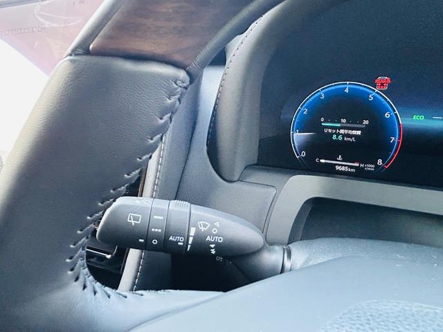 アルファード Ｚ　パノラマルーフ　全周囲カメラ　１４型ナビ　デジタルインナーミラー　ワンオーナー　ＥＴＣ　両側電動スライドドア　パワーバックドア　後席モニター　シートヒーター　ブラインドスッポットモニター（32枚目）
