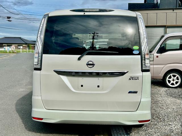 セレナ ハイウェイスター　Ｖセレクション＋セーフティ　ＳＨＶ　ＥＴＣ・ＴＶ・Ｂｌｕｅｔｏｏｔｈ・ＣＤ／ＤＶＤ（13枚目）