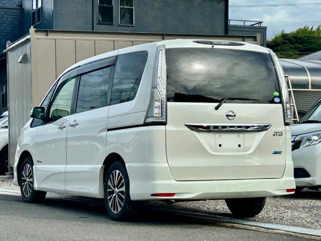 セレナ ハイウェイスター　Ｖセレクション＋セーフティ　ＳＨＶ　ＥＴＣ・ＴＶ・Ｂｌｕｅｔｏｏｔｈ・ＣＤ／ＤＶＤ（17枚目）