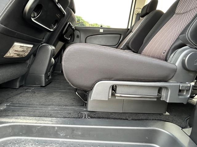 セレナ ハイウェイスター　Ｖセレクション＋セーフティ　ＳＨＶ　ＥＴＣ・ＴＶ・Ｂｌｕｅｔｏｏｔｈ・ＣＤ／ＤＶＤ（53枚目）