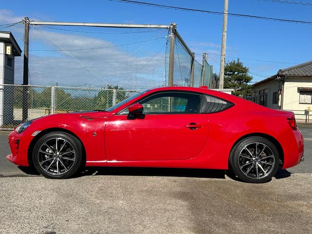 86 GT 保証1年・ロッソモデルマフラー・サイドウィンドウルバーパネル・ドラレコ・ETC(15枚目)