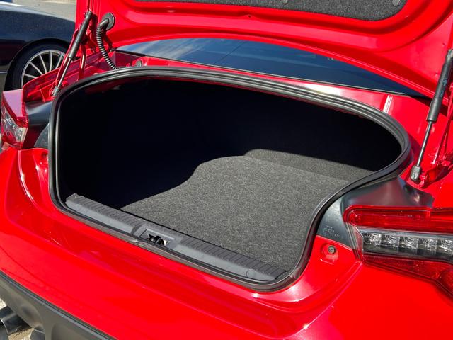 86 GT 保証1年・ロッソモデルマフラー・サイドウィンドウルバーパネル・ドラレコ・ETC(23枚目)