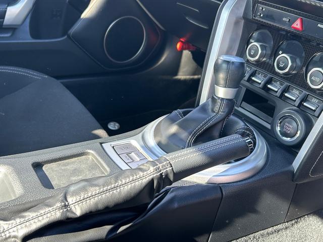 86 GT 保証1年・ロッソモデルマフラー・サイドウィンドウルバーパネル・ドラレコ・ETC(35枚目)