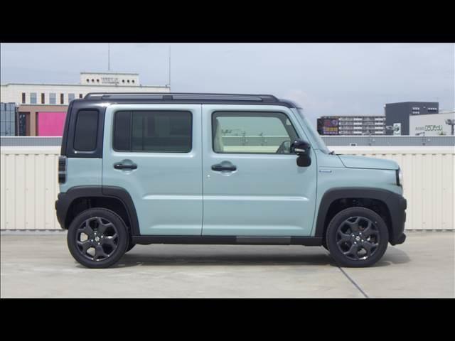 ハスラー タフワイルド　届出済未使用車　２トーンカラー仕様車　スマートキー　プッシュスタート　アイドリングストップ　ソナー　レーンサポート　ＬＥＤヘッドライト　シートヒーター（4枚目）