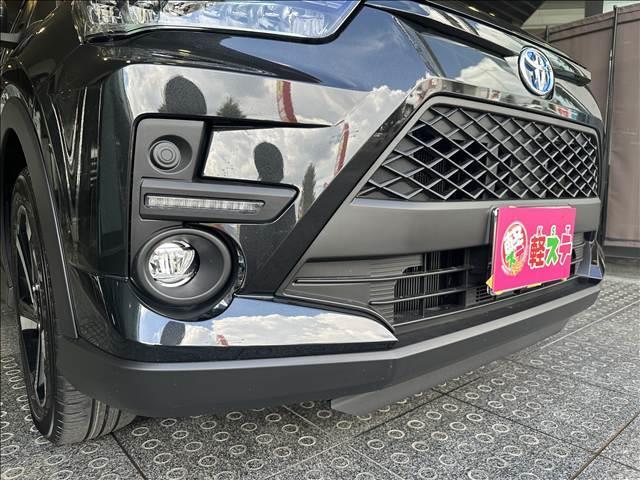 ライズ Ｚ　登録済未使用車　ブレーキサポート　レーンサポート　クルーズコントロール　スマートキ　アイドリングストップ　シートヒーター　アイドリングストップ　ＬＥＤヘッドライト　オートライト（8枚目）