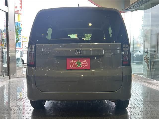 フリード e:HEVエアー EX 登録済未使用車 バックカメラ ブレーキサポート レーンサポート ソナー クルーズコントロール シートヒーター 両側電動スライドドア スマートキー アイドリングストップ オートエアコン 電動格納ミラー(5枚目)