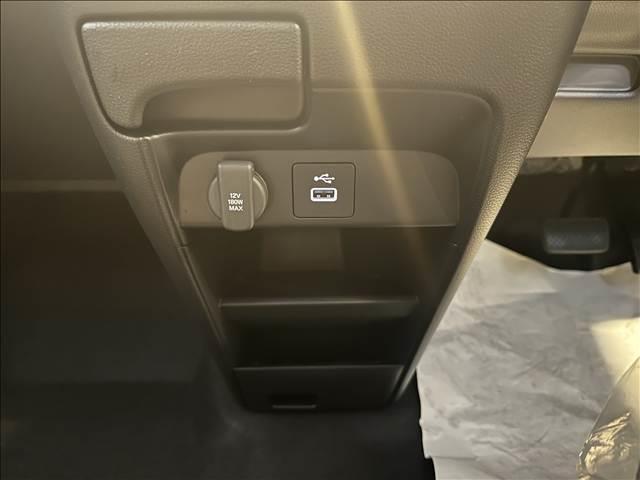 フリード e:HEVエアー EX 登録済未使用車 バックカメラ ブレーキサポート レーンサポート ソナー クルーズコントロール シートヒーター 両側電動スライドドア スマートキー アイドリングストップ オートエアコン 電動格納ミラー(14枚目)