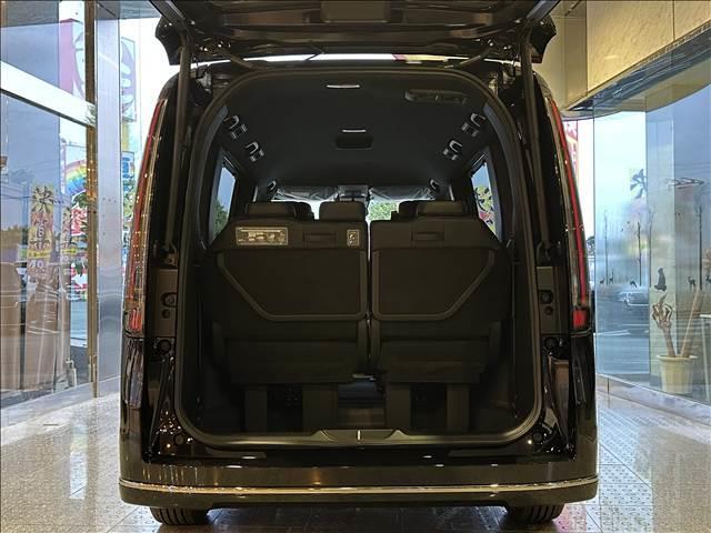 ステップワゴン スパーダ　登録済未使用車　ブレーキサポート　レーンサポート　ソナー　クルーズコントロール　両側電動スライドドア　スマートキー　プッシュスタート　ＬＥＤヘッドライト　オートマチックハイビーム　オートエアコン（6枚目）