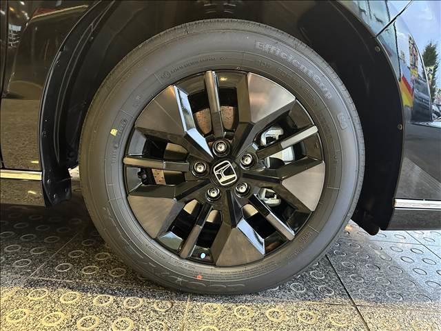 ステップワゴン スパーダ　登録済未使用車　ブレーキサポート　レーンサポート　ソナー　クルーズコントロール　両側電動スライドドア　スマートキー　プッシュスタート　ＬＥＤヘッドライト　オートマチックハイビーム　オートエアコン（8枚目）