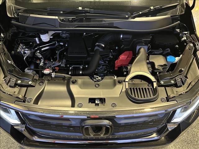 ステップワゴン スパーダ　登録済未使用車　ブレーキサポート　レーンサポート　ソナー　クルーズコントロール　両側電動スライドドア　スマートキー　プッシュスタート　ＬＥＤヘッドライト　オートマチックハイビーム　オートエアコン（20枚目）