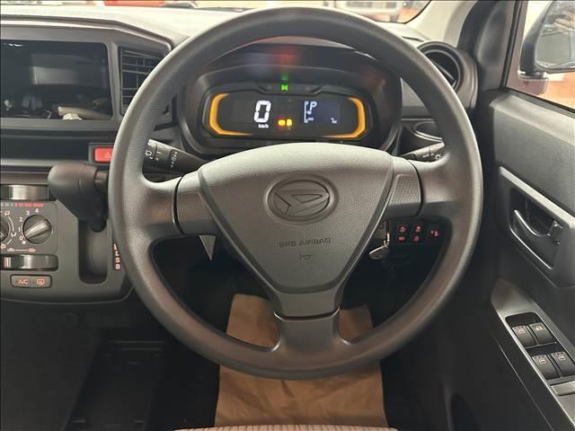 ミライース L SAIII 届出済未使用車 キーレス アイドリングストップ ソナー オートマチックハイビーム Wエアバック(11枚目)