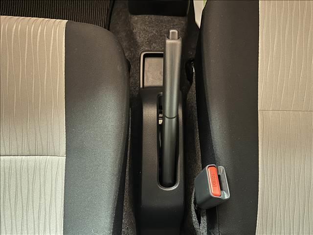 ミライース Ｘ　ＳＡＩＩＩ　届出済未使用車　ブレーキサポート　ＬＥＤヘッドライト　オートマチックハイビーム　ソナー　キーレス　アイドリングストップ　Ｗエアバック　電動格納ミラー（15枚目）