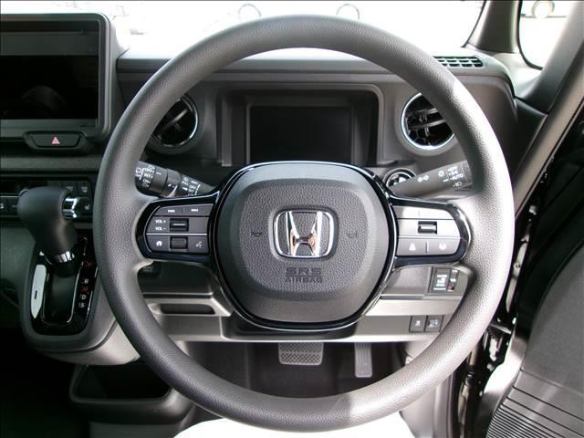 N-BOXカスタム ベースグレード 届出済未使用車 バックカメラ ブレーキサポート レーンサポート ソナー クルーズコントロール 左側電動スライドドア Wシートヒーター スマートキー プッシュスタートSTOM(6枚目)