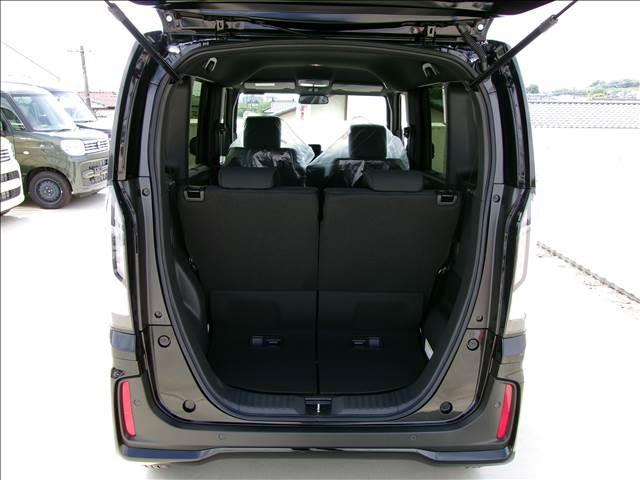 N-BOXカスタム ベースグレード 届出済未使用車 バックカメラ ブレーキサポート レーンサポート ソナー クルーズコントロール 左側電動スライドドア Wシートヒーター スマートキー プッシュスタートSTOM(17枚目)