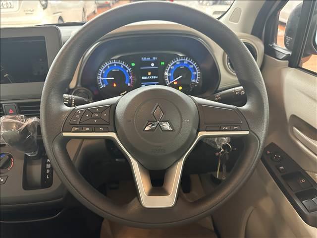 ｅＫワゴン Ｍ　届出済未使用車　ブレーキサポート　レーンサポート　ソナー　オートライト　キーレス　アイドリングストップ　Ｗシートヒーター　サイドＷエアバック　電動格納ミラー（11枚目）