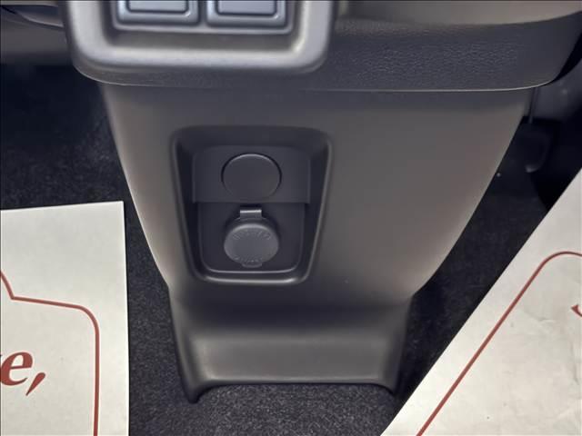 スペーシアカスタム ハイブリッドＸＳ　届出済未使用車　ブレーキサポート　レーンサポート　ソナー　両側電動スライドドア　クルーズコントロール　シートヒーター　スマートキー　プッシュスタート　オートライト　オートエアコン（20枚目）