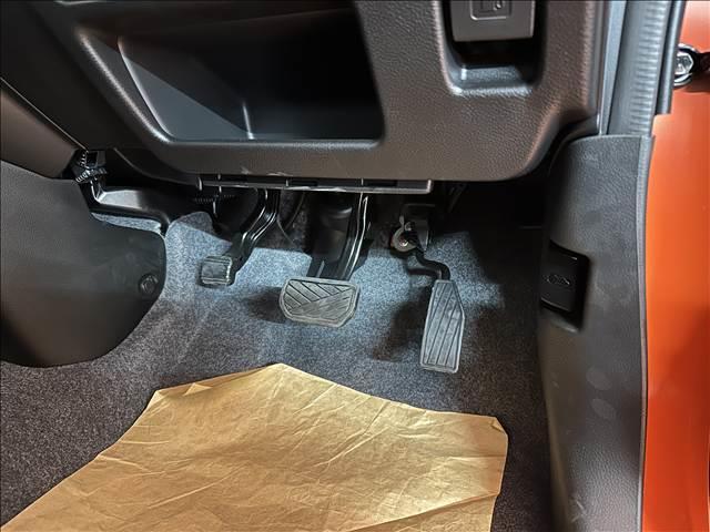 ハスラー ハイブリッドＸ　届出済未使用車　２トーンカラー仕様車　ブレーキサポート　レーンサポート　クルーズコントロール　ＬＥＤヘッドライト　ソナー　シートヒーター　スマートキー　アイドリングストップ（17枚目）