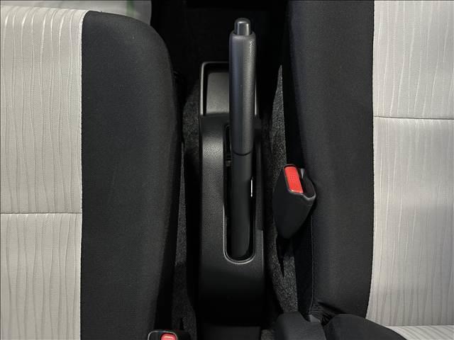 ミライース Ｌ　ＳＡＩＩＩ　届出済未使用車　キーレス　アイドリングストップ　ソナー　オートマチックハイビーム　Ｗエアバック（15枚目）