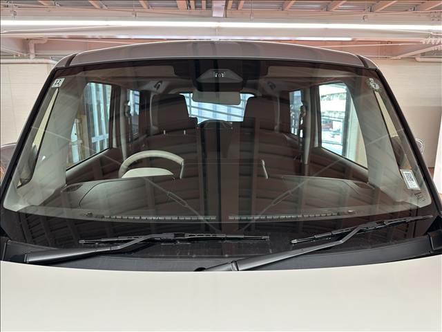 ワゴンＲスマイル ハイブリッドＳ　２トーンルーフパッケージ装着車　届出済未使用車　ブレーキサポート　ソナー　左側電動スライドドア　オートライト　シートヒーター　スマートキー　プッシュスタート　アイドリングストップ　オートライト　オートエアコン　２トーンルーフ仕様車（19枚目）