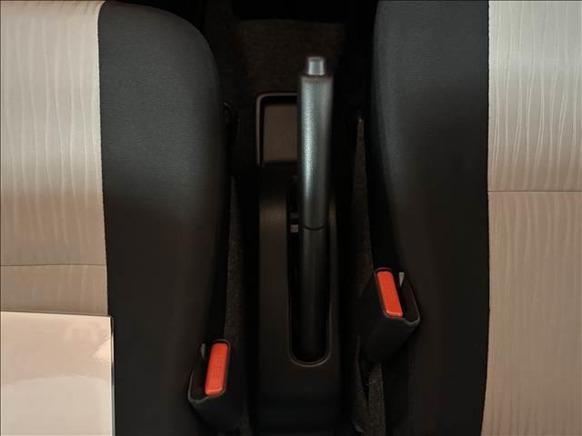 ミライース Ｌ　ＳＡＩＩＩ　１０ｔｈアニバーサリーエディション　キーレス　アイドリングストップ　ソナー　オートライト　オートマチックハイビーム　Ｗエアバック（14枚目）