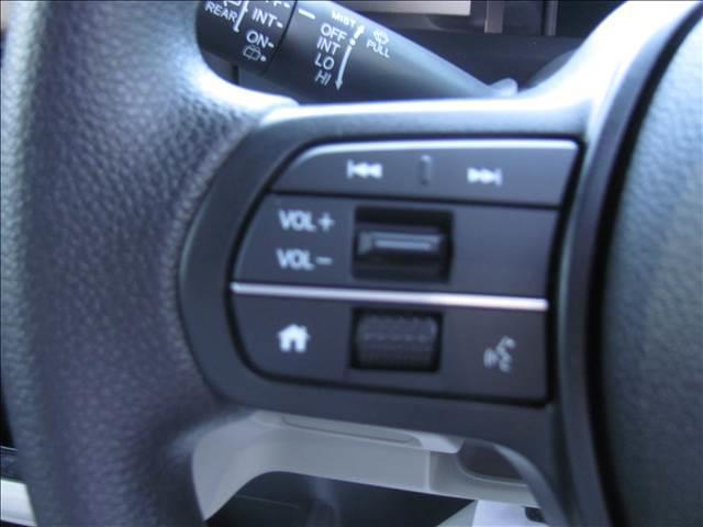 Ｎ－ＢＯＸ ベースグレード　届出済未使用車　スマートキー　アイドリングストップ　プッシュスタート　シートヒーター　左側電動スライドドア　オートエアコン　オートライト　レーンサポート　ＬＥＤヘッドライト　クルーズコントロール（11枚目）