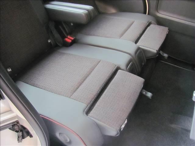 スペーシアカスタム ハイブリッドＸＳ　届出済未使用車　ブレーキサポート　レーンサポート　ソナー　両側電動スライドドア　クルーズコントロール　シートヒーター　スマートキー　プッシュスタート　オートライト　オートエアコン　電動格納ミラー（19枚目）