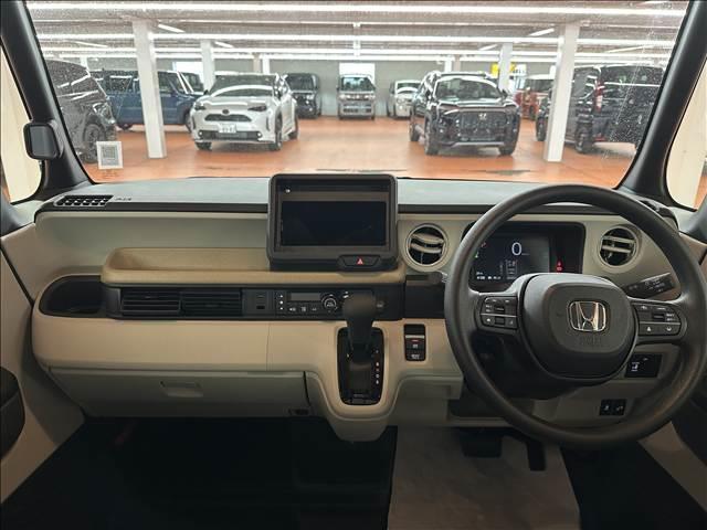 Ｎ－ＢＯＸ ベースグレード　届出済未使用車　スマートキー　アイドリングストップ　プッシュスタート　シートヒーター　左側電動スライドドア　オートエアコン　オートライト　レーンサポート　ＬＥＤヘッドライト　クルーズコントロール（11枚目）