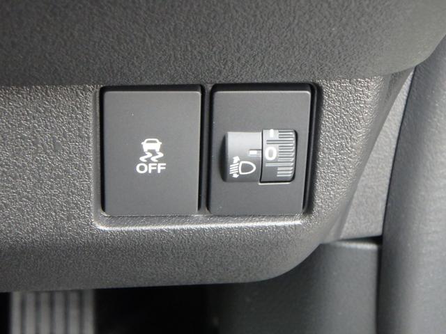 ベースグレード　届出済未使用車　バックカメラ　ブレーキサポート　レーンサポート　ソナー　クルーズコントロール　左側電動スライドドア　Ｗシートヒーター　スマートキー　プッシュスタート　ＬＥＤヘッドライト　オートライト(34枚目)