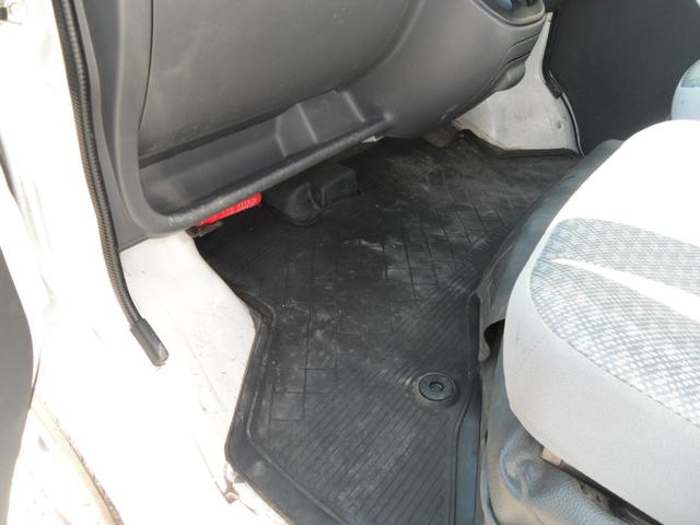 ハイゼットカーゴ スペシャル 4WD 5速MT ルーフキャリア 両側スライドドア エアコン 荷台マット(23枚目)