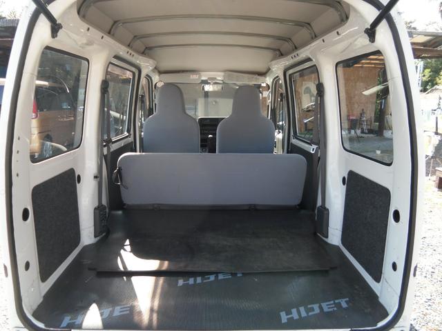 ハイゼットカーゴ スペシャル 4WD 5速MT ルーフキャリア 両側スライドドア エアコン 荷台マット(31枚目)