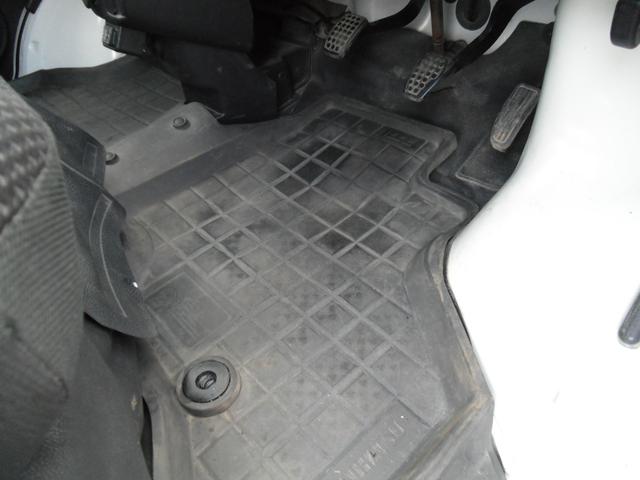 ハイゼットカーゴ DX SAIII アイドリングストップ LEDヘッドライト オートライト フォグライト ETC 横滑り防止装置 両側スライドドア 衝突被害軽減ブレーキ クラッチ交換済(21枚目)