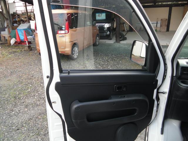 ハイゼットカーゴ DX SAIII アイドリングストップ LEDヘッドライト オートライト フォグライト ETC 横滑り防止装置 両側スライドドア 衝突被害軽減ブレーキ クラッチ交換済(28枚目)