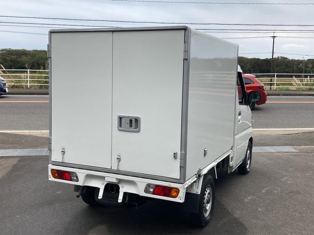 ミニキャブトラック 　保冷車　走行２２９６８ｋｍ　５速ミッション　エアコン　パワーステアリング　運転席エアバック　最大積載量３５０ｋｇ　ヘッドライトレベライザー（5枚目）