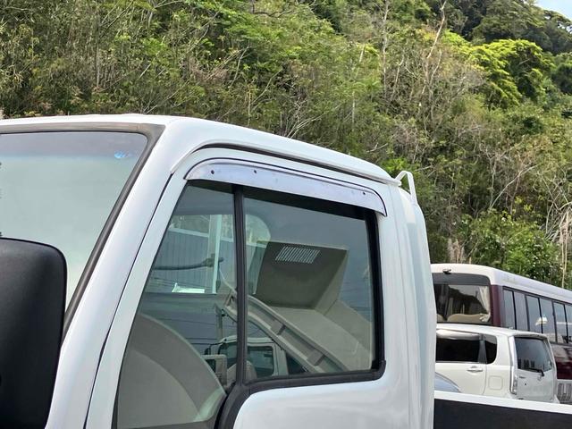 アトラストラック 　１．３ｔ　平ボディトラック　オートマ車　エアコン　パワーウィンドウ　パワーステアリング　運転席エアバッグ　ガソリン車（7枚目）