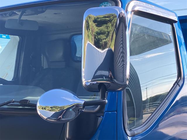キャンター ダンプ　２．０ｔ深底ダンプステン張り　観音開き　４ＷＤ　トラック　ＭＴ　後輪ダブル　ＥＴＣ　エアコン　パワーウィンドウ　運転席エアバッグ（7枚目）