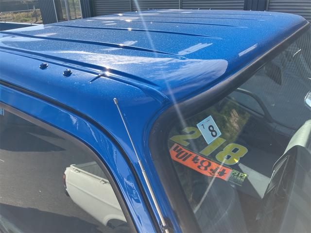 キャンター ダンプ　２．０ｔ深底ダンプステン張り　観音開き　４ＷＤ　トラック　ＭＴ　後輪ダブル　ＥＴＣ　エアコン　パワーウィンドウ　運転席エアバッグ（11枚目）