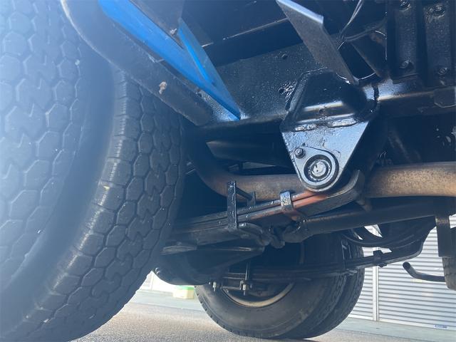 キャンター ダンプ　２．０ｔ深底ダンプステン張り　観音開き　４ＷＤ　トラック　ＭＴ　後輪ダブル　ＥＴＣ　エアコン　パワーウィンドウ　運転席エアバッグ（19枚目）