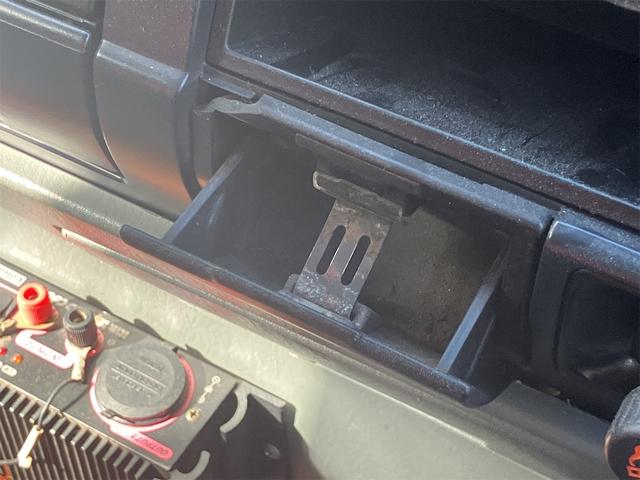 キャンター ダンプ　２．０ｔ深底ダンプステン張り　観音開き　４ＷＤ　トラック　ＭＴ　後輪ダブル　ＥＴＣ　エアコン　パワーウィンドウ　運転席エアバッグ（36枚目）