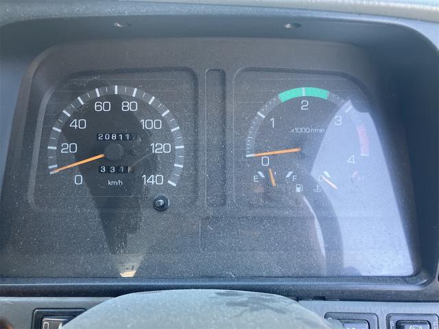 キャンター ダンプ　２．０ｔ深底ダンプステン張り　観音開き　４ＷＤ　トラック　ＭＴ　後輪ダブル　ＥＴＣ　エアコン　パワーウィンドウ　運転席エアバッグ（46枚目）