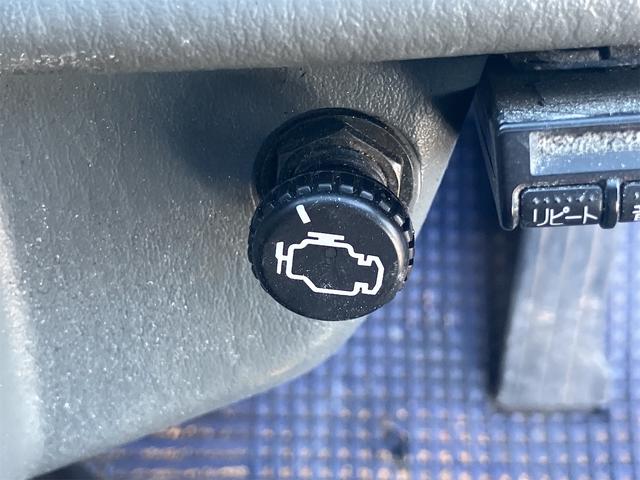 キャンター ダンプ　２．０ｔ深底ダンプステン張り　観音開き　４ＷＤ　トラック　ＭＴ　後輪ダブル　ＥＴＣ　エアコン　パワーウィンドウ　運転席エアバッグ（54枚目）