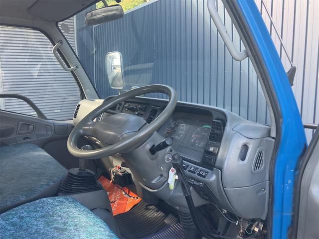 キャンター ダンプ　２．０ｔ深底ダンプステン張り　観音開き　４ＷＤ　トラック　ＭＴ　後輪ダブル　ＥＴＣ　エアコン　パワーウィンドウ　運転席エアバッグ（59枚目）