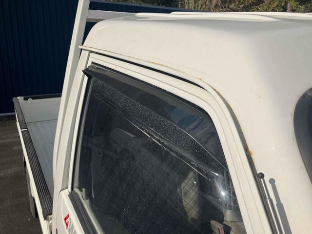 ボンゴトラック ワイドローＧＬ　４ＷＤ　トラック　ＭＴ　後輪ダブル　パワーステアリング　積載量１．０ｔ・マニュアル車・走行距離４８０００ｋｍ（9枚目）