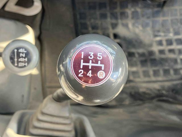 ボンゴトラック ワイドローＧＬ　４ＷＤ　トラック　ＭＴ　後輪ダブル　パワーステアリング　積載量１．０ｔ・マニュアル車・走行距離４８０００ｋｍ（38枚目）
