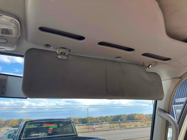 デュトロ 　２ｔダンプ　トラック　ダンプ　ＭＴ　後輪ダブル　エアコン　パワーウィンドウ　パワーステアリング　運転席エアバッグ（49枚目）