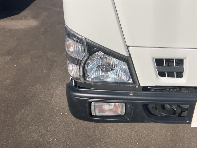 タイタントラック その他　２ｔ　ダンプ　トラック　ＭＴ　後輪ダブル　エアコン　パワーステアリング　パワーウィンドウ　運転席エアバッグ（4枚目）