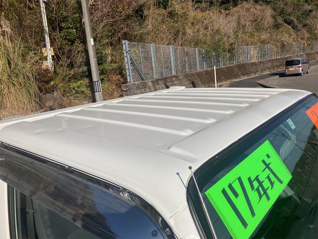 タイタントラック その他　２ｔ　ダンプ　トラック　ＭＴ　後輪ダブル　エアコン　パワーステアリング　パワーウィンドウ　運転席エアバッグ（11枚目）