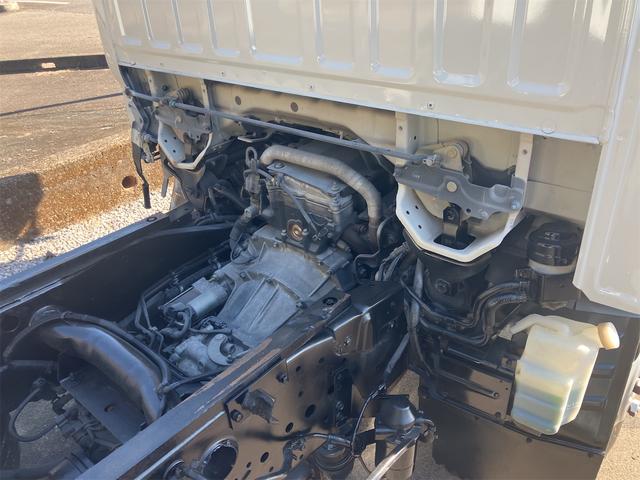 タイタントラック その他　２ｔ　ダンプ　トラック　ＭＴ　後輪ダブル　エアコン　パワーステアリング　パワーウィンドウ　運転席エアバッグ（14枚目）